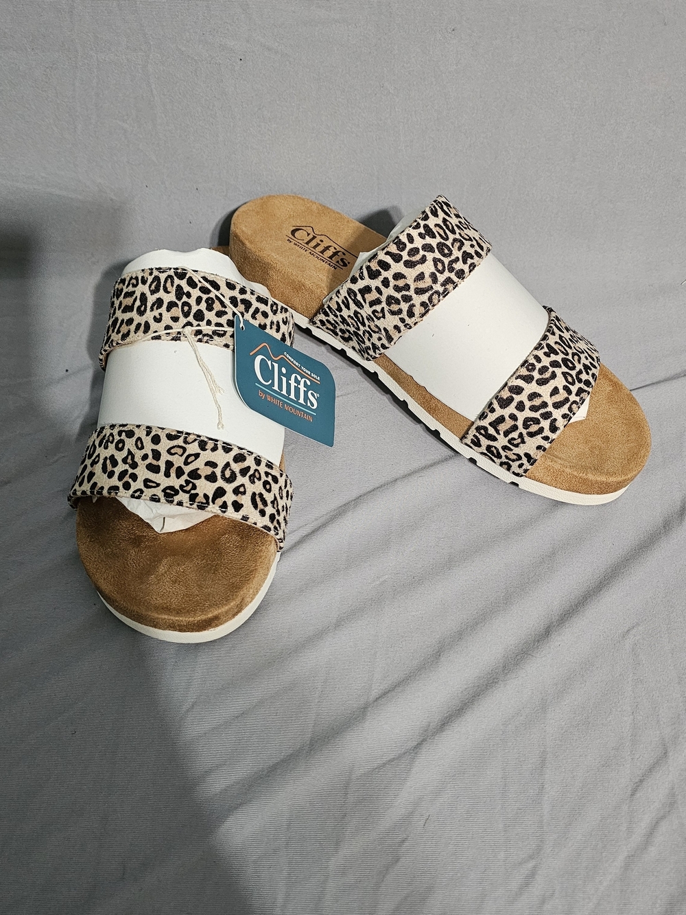Cliffs by White Mountain Tahlie Slide Sandals White & Brown US 7.5 M NWT